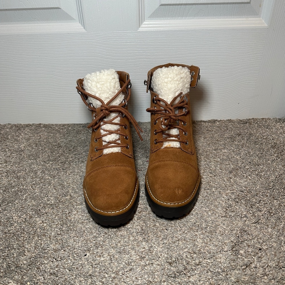 Time and Tru Boots